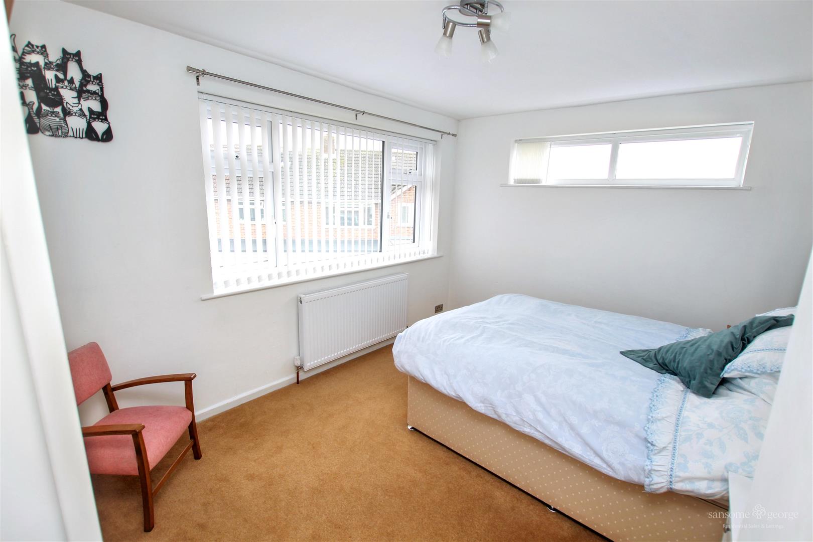 Foxcombe Drive, Tilehurst, Reading